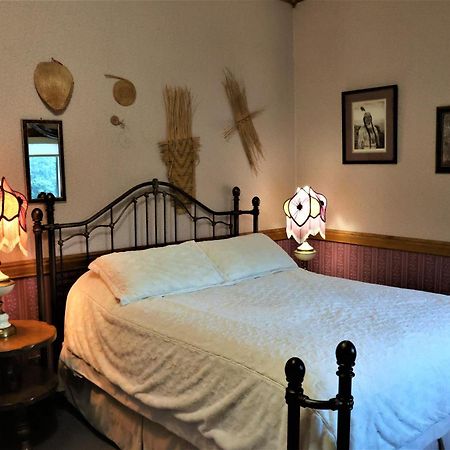 Mariposa Hotel Inn Dış mekan fotoğraf